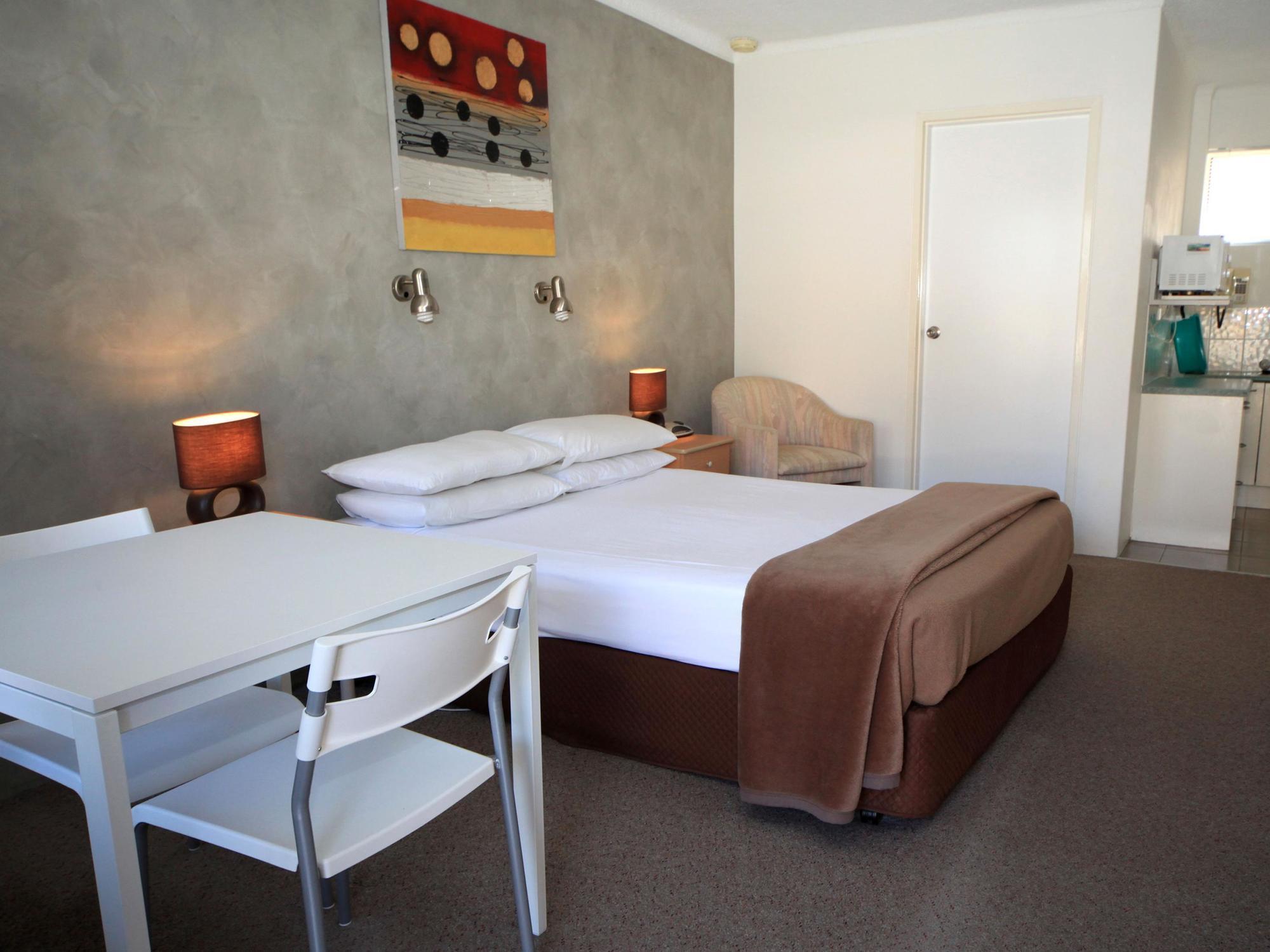 Bella Villa Motor Inn Форстер Экстерьер фото